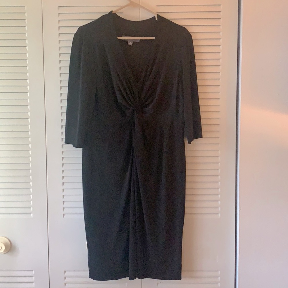 Donna Ricco twist front black dress size 16
